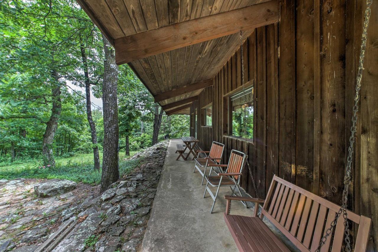 Pine Lodge Cabin On 450 Acres In Ozark Mountains Ponca المظهر الخارجي الصورة